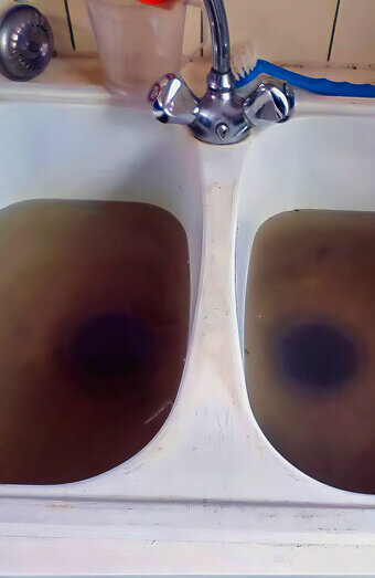 https://blockeddrainsashby.com.au/uploads/2025/07/blocked-sink-34341.jpg