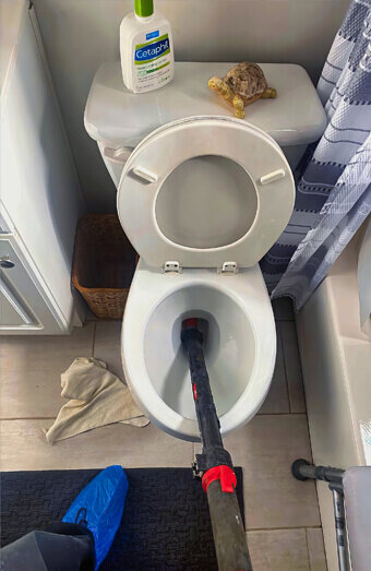 https://blockeddrainsashby.com.au/uploads/2025/07/blocked-toilet-54169.jpg