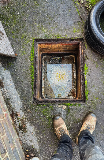 https://blockeddrainsashby.com.au/uploads/2025/07/hero-blocked-sewers-23761.jpg
